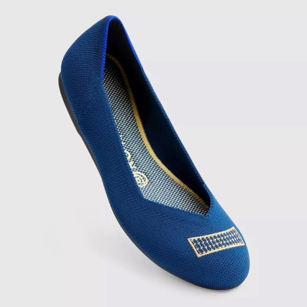 Rothys The Flat in Blue Holiday Licorice Women’s Ballet Flat Size 9